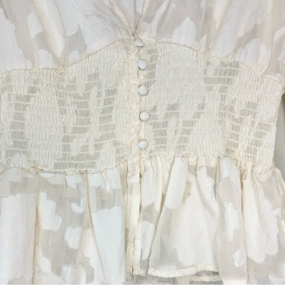 Lulus Patio Date Ivory Floral Jacquard Button-Up Long Sleeve Top - Picture 4 of 8